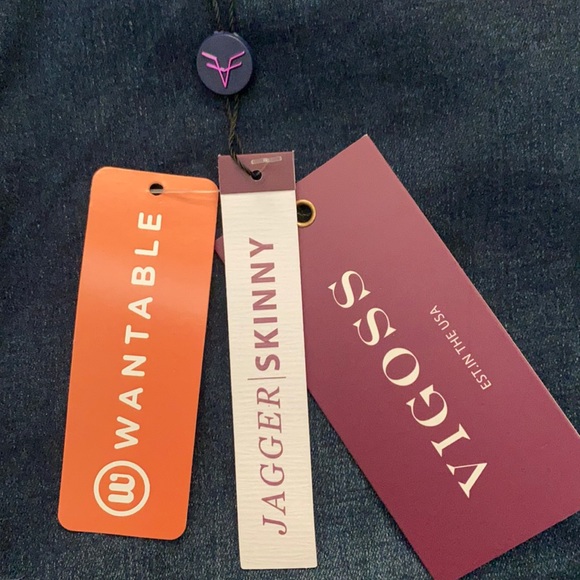 Women’s Jeans - Picture 6 of 12